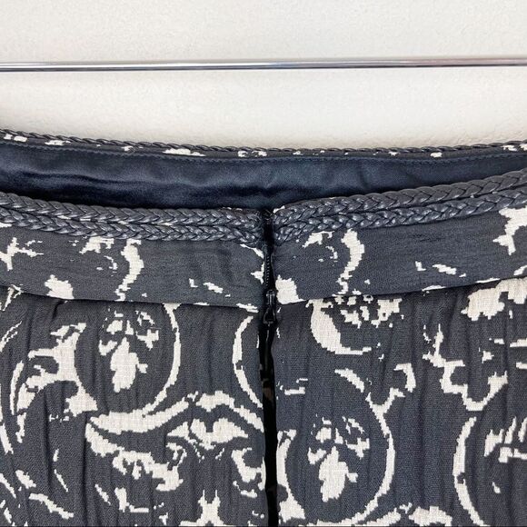 Jay Ahr Lace Peplum Mini Skirt  Size XS - Picture 5 of 9